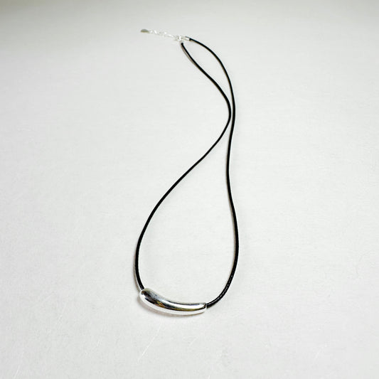 Silver Tear String Necklace
