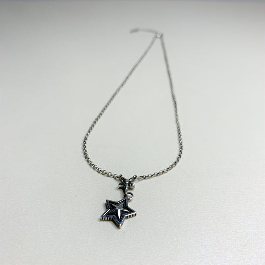 Double Stars Iris Necklace