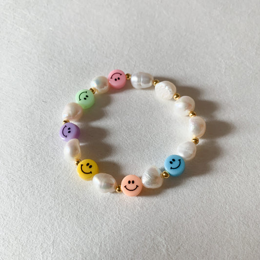Smiley Summer Pearl Bracelet